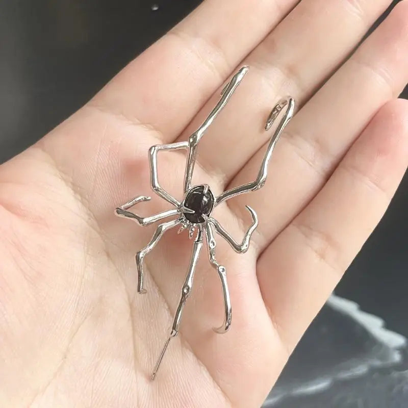 For Unisex Halloween Party Accessories Gothic Dark Spider Crawl Fashion Dangle Stud Piercing Ear Bone Clip