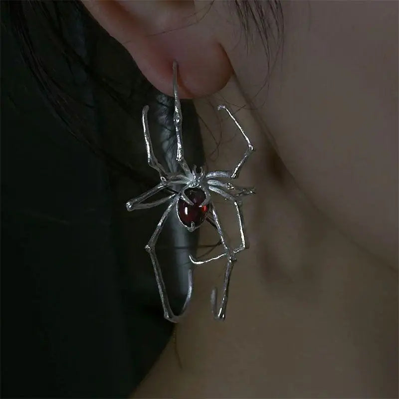 For Unisex Halloween Party Accessories Gothic Dark Spider Crawl Fashion Dangle Stud Piercing Ear Bone Clip