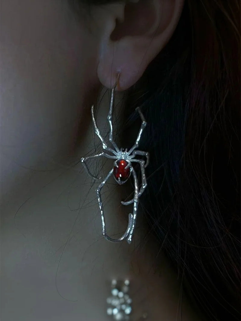 For Unisex Halloween Party Accessories Gothic Dark Spider Crawl Fashion Dangle Stud Piercing Ear Bone Clip